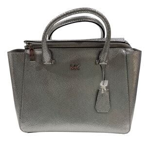 *B54 MICHAEL KORS Nolita Leather Mini Messenger Bag Silver 8.5Hx11Wx5.5D